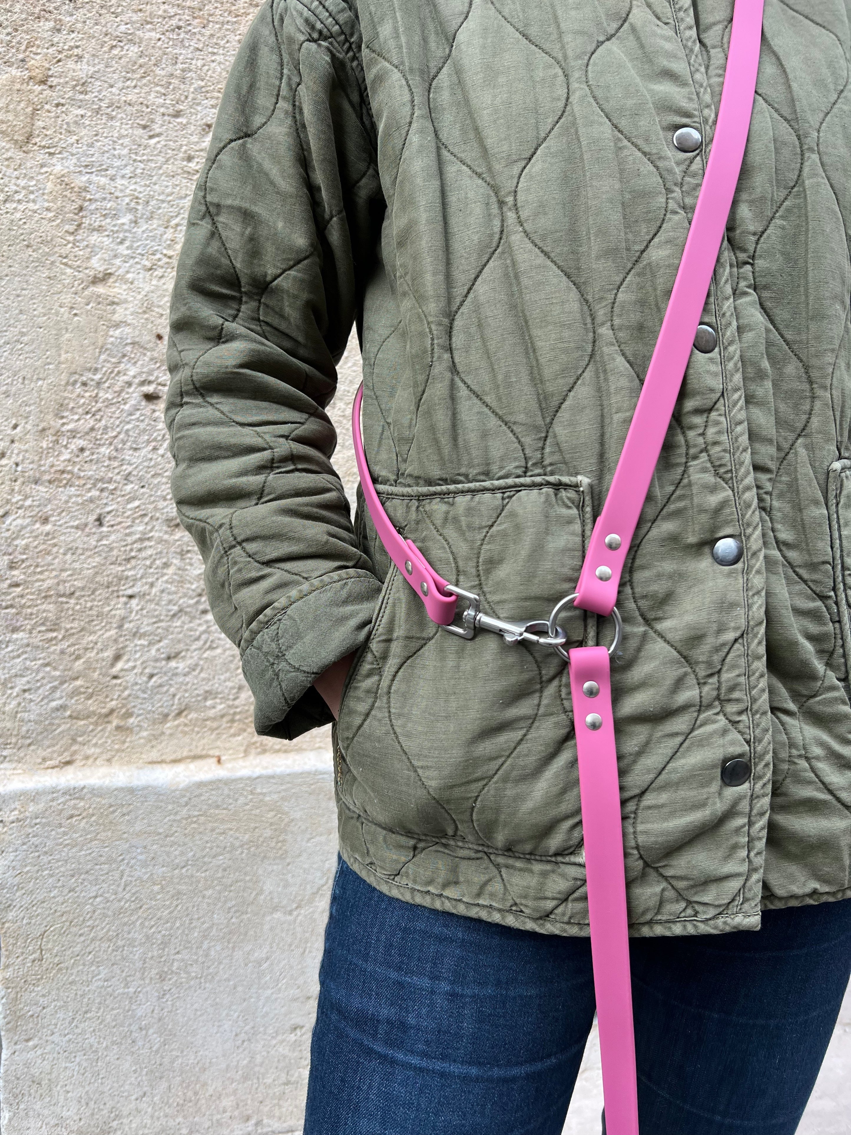 Waterproof multi-position leash - Raspberry