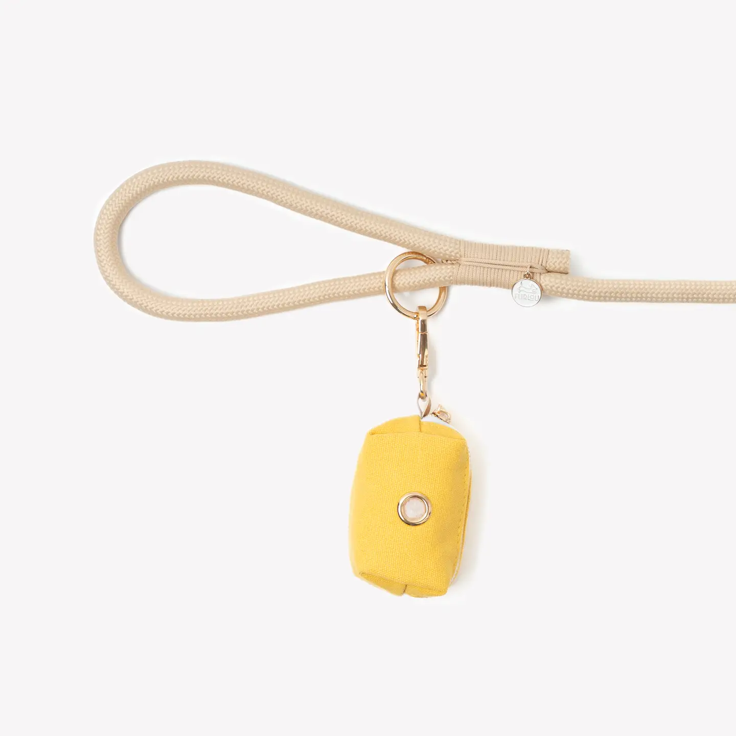 porte-sac-a-crotte-jaune1_960c82ea-2201-42ba-82db-b7b1a1d2e965.png