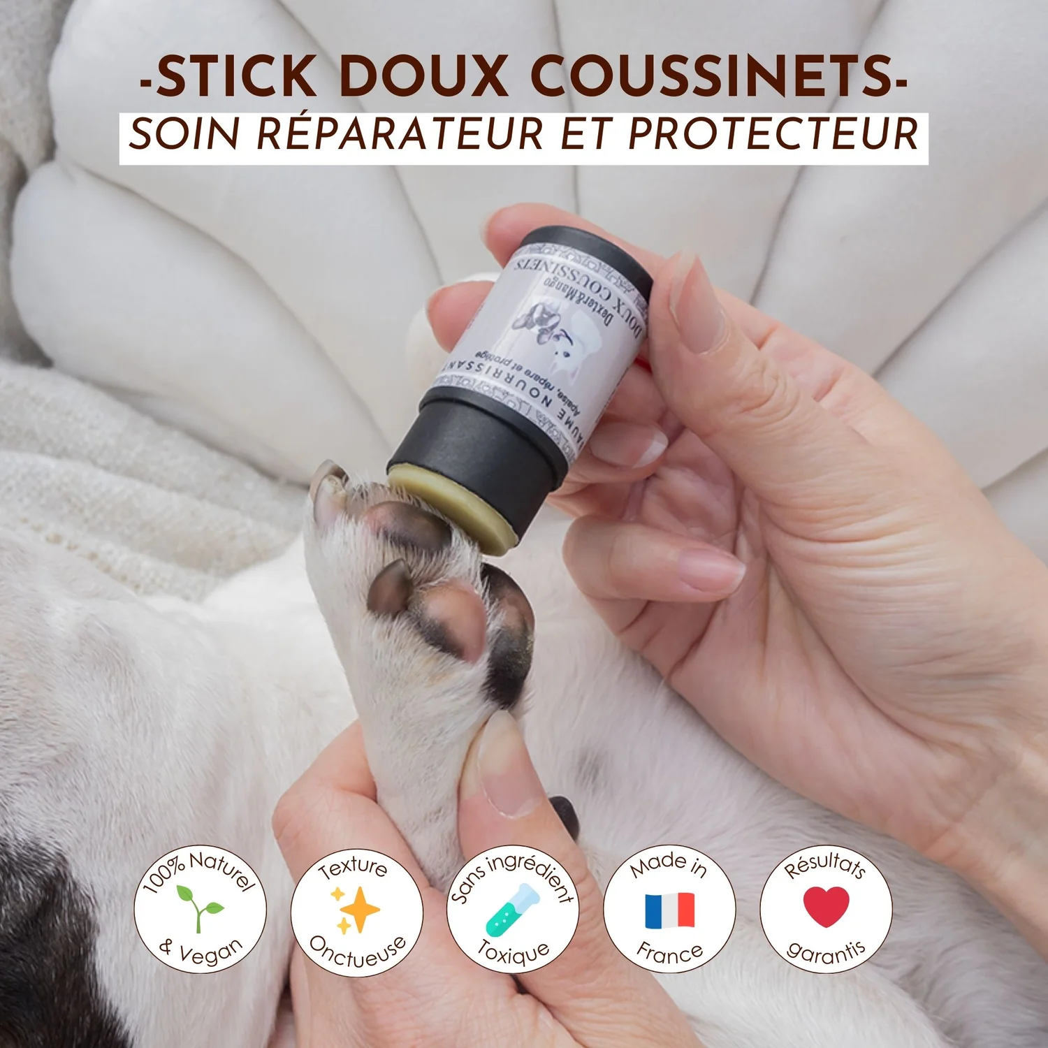stick-doux-coussinets-baume-chien-2_95b75aea-670e-486a-9f91-d4771f5ef9df.png